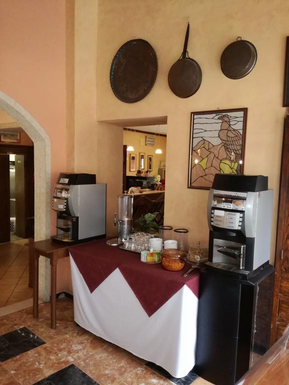 Albergo Giardino Toscolano-Maderno Exterior foto