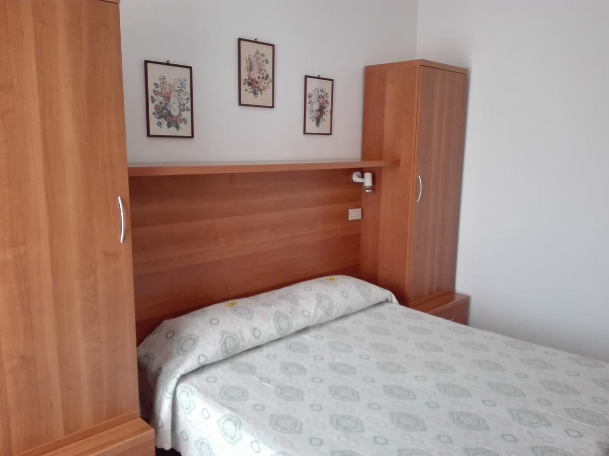 Albergo Giardino Toscolano-Maderno Exterior foto