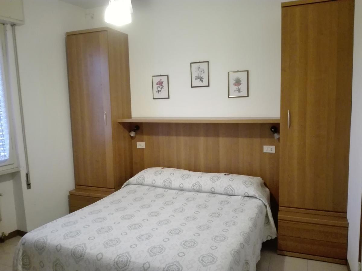 Albergo Giardino Toscolano-Maderno Exterior foto